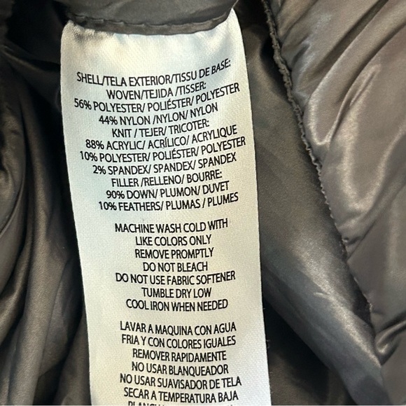 Calvin Klein Women’s Performance Premium Down Vest Medium Gray Metallic Sporty - Picture 16 of 16